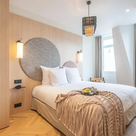 Yuna Saint-germain-des-pres - Serviced * Paris